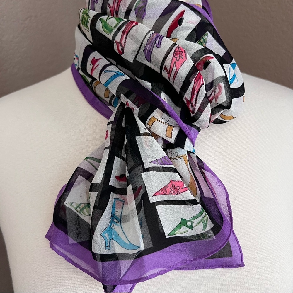 👠 Worthington Vintage Silk Scarf – Made in Korea – 50” x 10”